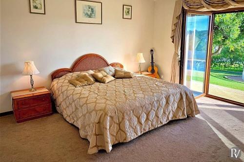 Poco Partido Villa Sleeps 8 With Pool Air Con And Wifi