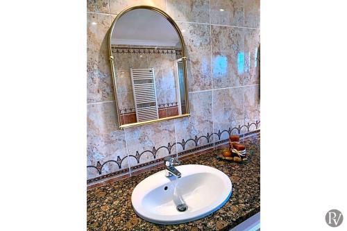 Poco Partido Villa Sleeps 8 With Pool Air Con And Wifi