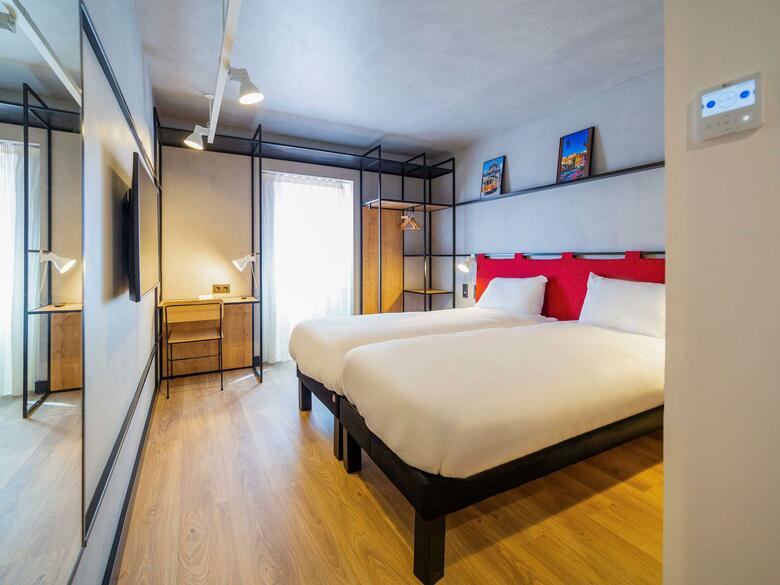 Hotel Ibis Porto Centro Mercado Bolhao