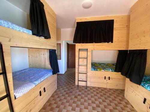 Algarve Surf Hostel - Sagres