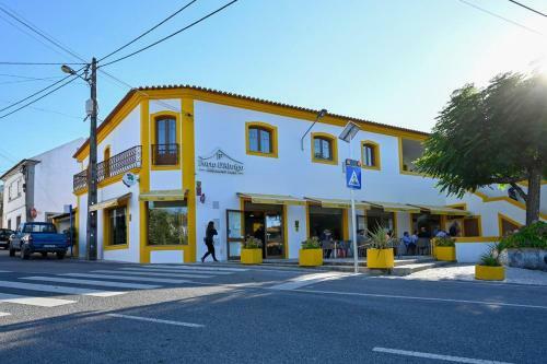 Bed & Breakfast Porto D'abrigo - Alojamento Local