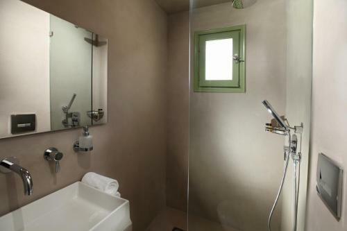 Hostal Xerolithia