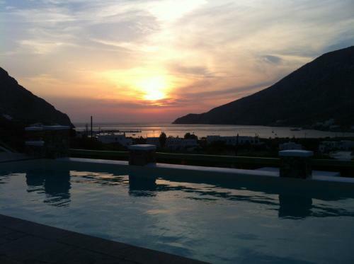 Hostal Xerolithia