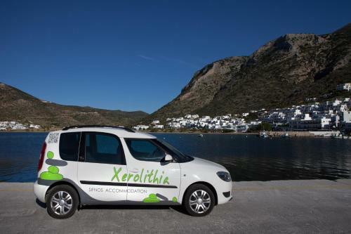 Hostal Xerolithia