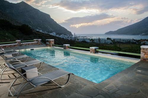 Hostal Xerolithia
