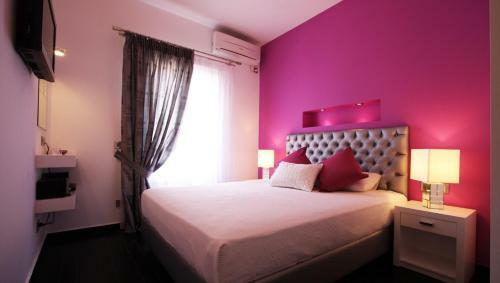 Hostal Efharis