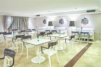 Hotel Core Resorts
