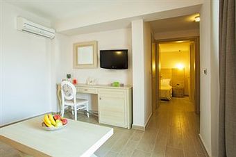 Hotel Core Resorts