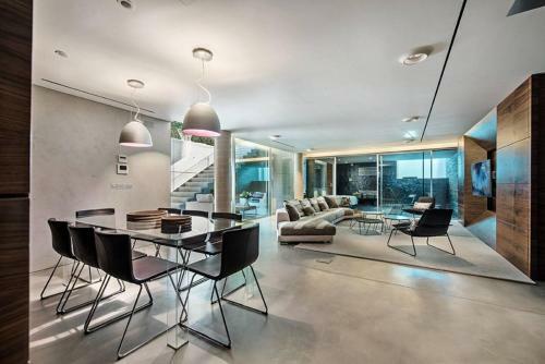 Villa Barcelona
