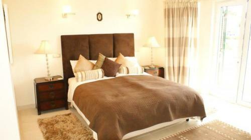 Vale Do Lobo Villa Sleeps 8 Pool Air Con T480230