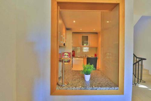 Vale Do Lobo Villa Sleeps 6 Air Con T607841