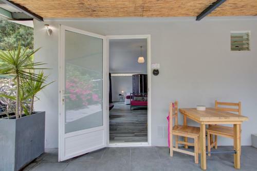 Bed & Breakfast Les Sereins - D�connectez Et Ressourcez-vous Chez Nous