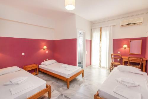 Hostal Flora