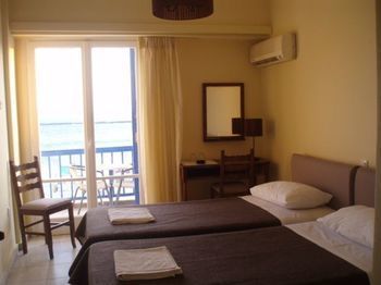 Hotel Delfinia