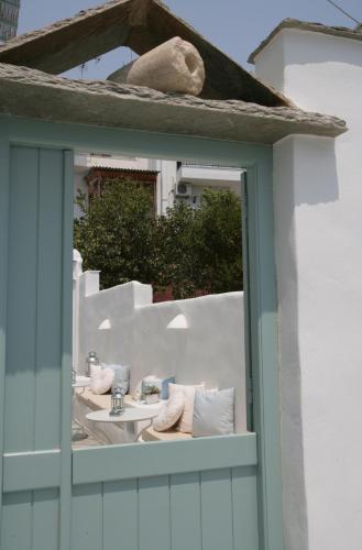 Hostal Studios Eleni II