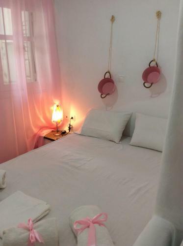 Hostal Amarielia's Studios