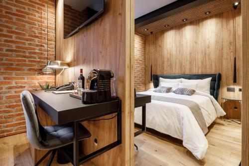 Hotel Schuster Boarding House