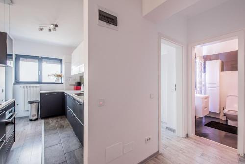 Apartamento 2-room Penthouse Plaza Residence P1