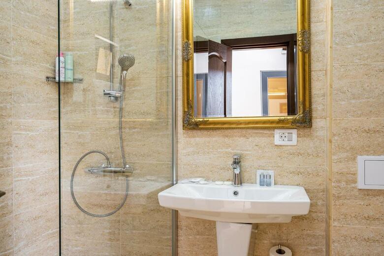 Hotel Poet Palace Bucharest