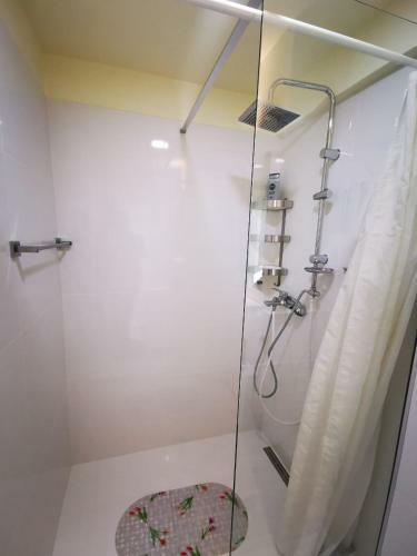 Apartamentul Alb