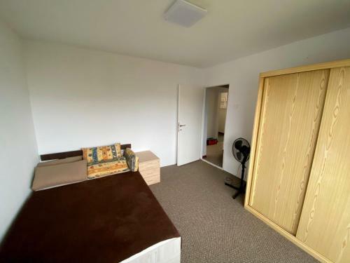 Apartament Ira
