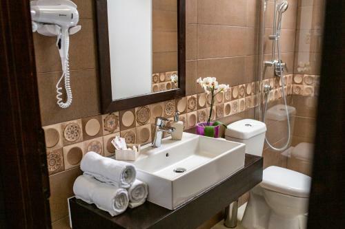 Hotel Floare De Colt