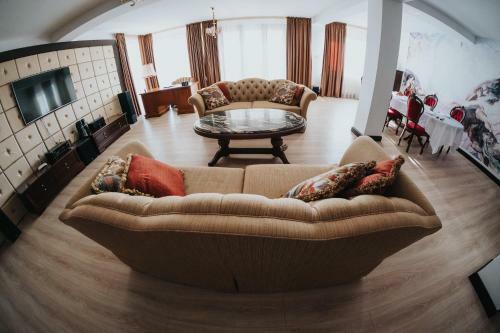 Hostal Carla Residence