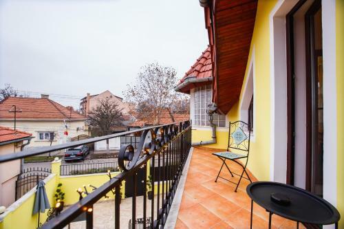 Hostal Casa 3 Guesthouse
