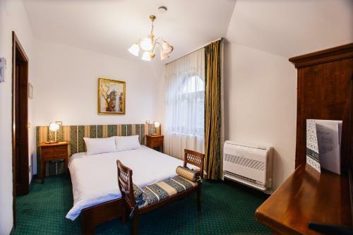 Hostal Casa 3 Guesthouse