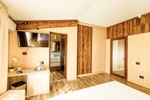 Hostal L?invidia