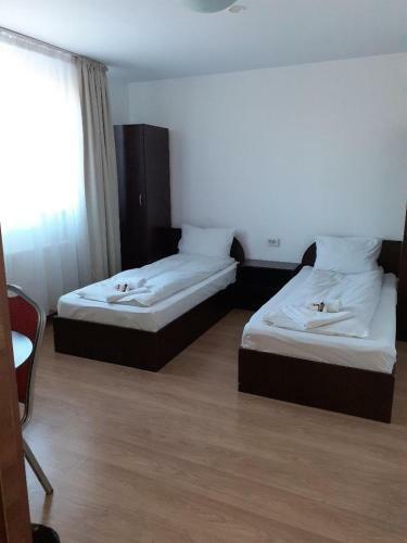 Hostal Old Pensiunea Otopeni
