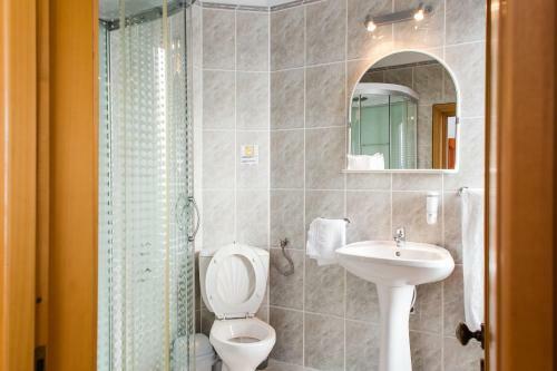 Hostal Pensiunea Roua
