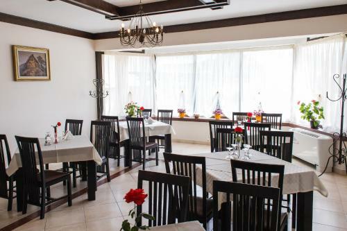 Hostal Pensiunea Roua