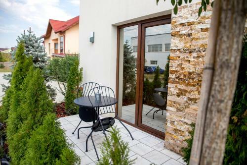 Hotel Yarus Plus