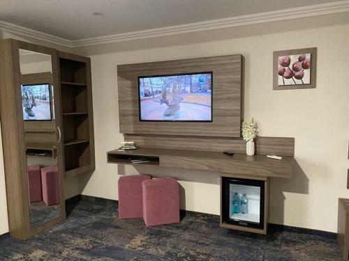 Hotel Yarus Plus
