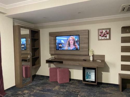 Hotel Yarus Plus