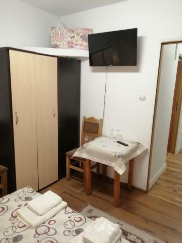 Hostal Vila Elly