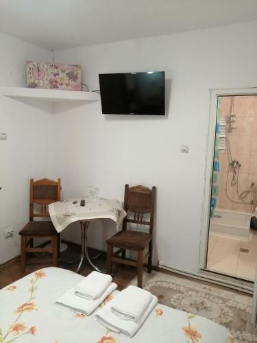 Hostal Vila Elly