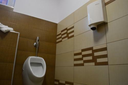 Hostal Cazare 77