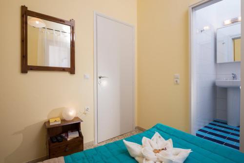 Hostal Penelopi Rooms