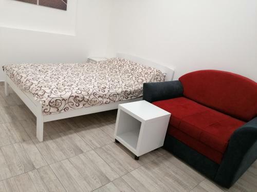 Airport View Apartment