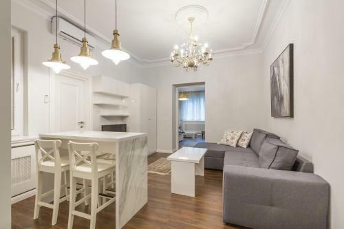 Belgrade Center Apartment Slavija Square II