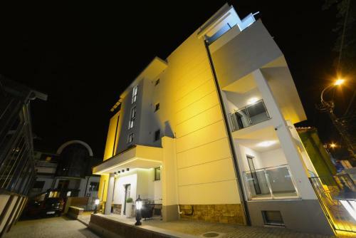 Hotel Vir Villa