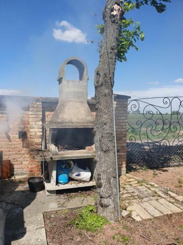 Hotel Schulhoff, Castle And Winery