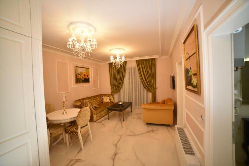 Aparthotel Adonis Resort & Spa