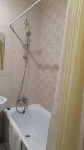 Apart Resident "provans"