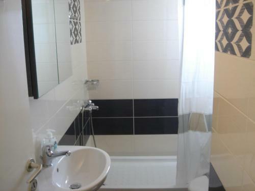 Neapolis Apartments