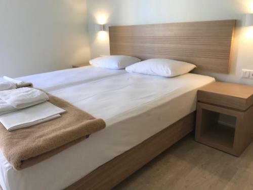 Neapolis Apartments