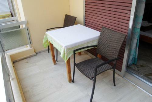 Neapolis Apartments