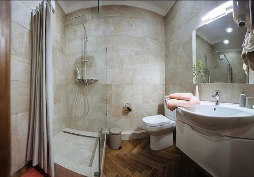 Luxury Apartment With Romantic View